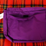 Чанта за лаптоп Eastpak Delegate Messenger чисто нова с етикет спортна чанта през рамо, снимка 3 - Чанти - 15662830
