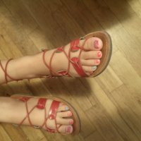Естествена кожа красиви сандали, снимка 1 - Детски сандали и чехли - 25721798
