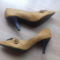 Нови обувки, снимка 2 - Дамски ежедневни обувки - 16248330