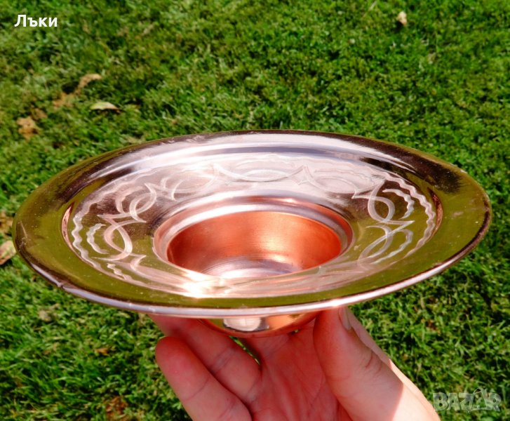 Гравиран меден свещник,мангал. , снимка 1