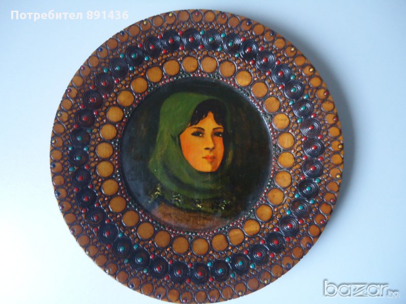 СТАРА РЪЧНО РИСУВАНА ДЪРВЕНА  ПИРОГРАФИРАНА ЧИНИЯ , снимка 1