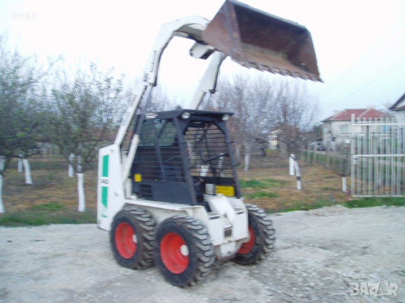 Услуги_с_Мини багер, мини фадрома бобкат, изкопи, подравняване, снегопочистване, мини валяк, снимка 1
