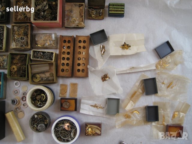 Части за стари ръчни часовници, снимка 3 - Антикварни и старинни предмети - 19592030