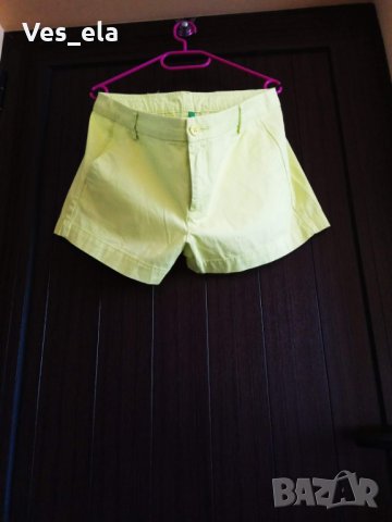ярко жълти къси панталони Beneton в Къси панталони и бермуди в гр. Сливен -  ID25500157 — Bazar.bg