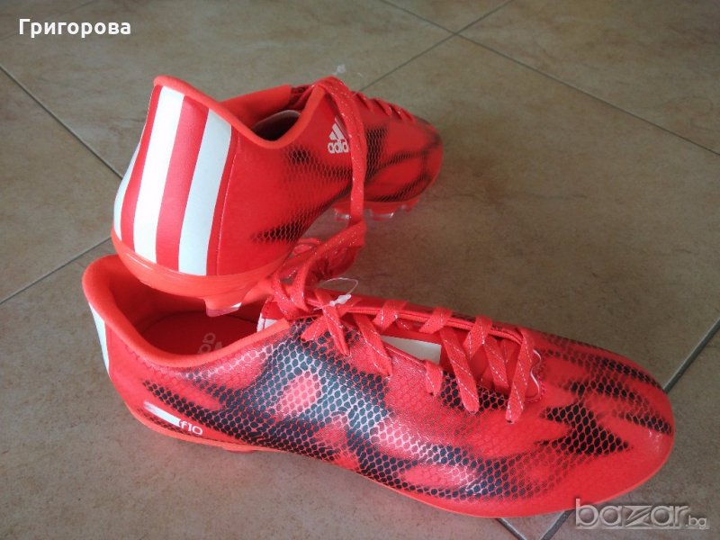 Истински адидас, супер намалени: мъжки футболни обувки за трева, снимка 1