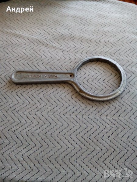 Стар инструмент,ключ за сваляне на маслени филтри, снимка 1