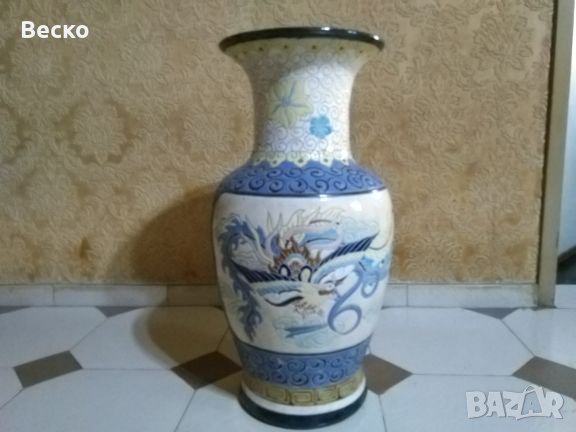 Стара керамична ваза