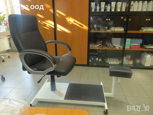 Стол за педикюр с ваничка цвят бял или черен. , снимка 2 - Педикюр и маникюр - 13404764