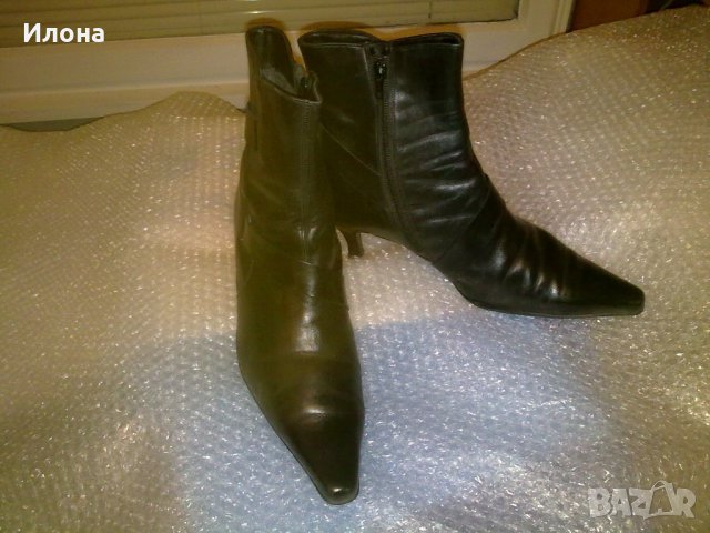 Дамски боти, снимка 2 - Дамски боти - 21702948
