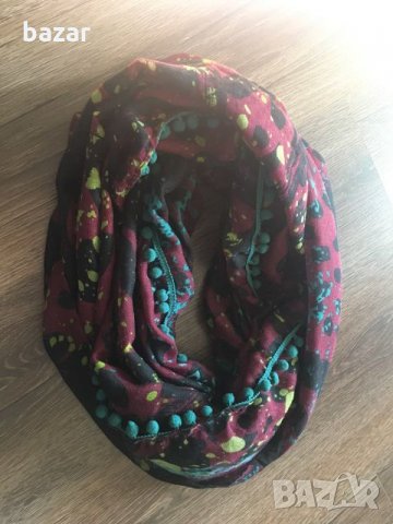 Шалове, снимка 2 - Шапки - 22877970