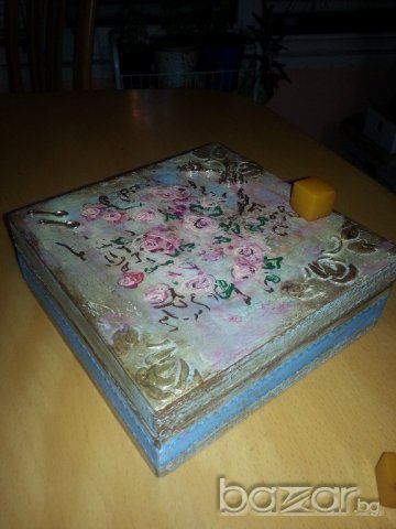 Кутия винтидж декупаж, снимка 4 - Декорация за дома - 15238264