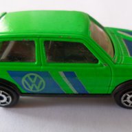 Volkswagen Golf Gti No 235 Majorette Esc 1/56 Francia 7cm, снимка 1 - Колекции - 15771275