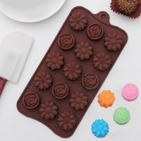 740 Силиконова форма за шоколадови бонбони цветенца и розички, снимка 1 - Форми - 24216425