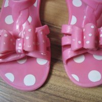 Next - силиконови сандали, снимка 3 - Детски сандали и чехли - 21321657