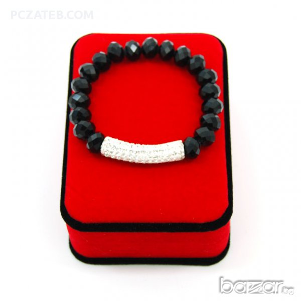 Гривна с черни камъни, снимка 1