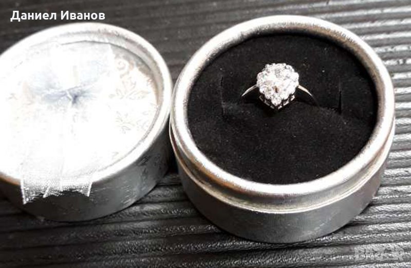 Златен Пръстен бяло злато radiant Antique 18k sz6m, снимка 1