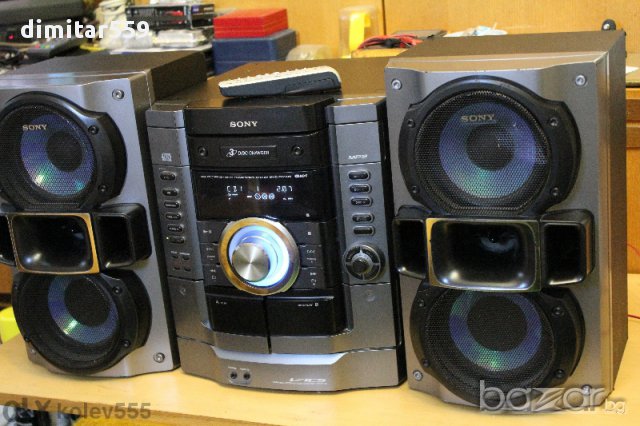 Sony MHC-RG595 HiFi аудио система, снимка 4 - Аудиосистеми - 10216376
