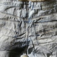 Zara jeans фабрично накъсани, снимка 6 - Дънки - 20516459