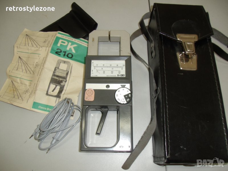 № 002 стар стрелкови измервателен уред РК 210  - амперметър / токови клещи   - волтметър   - с кутия, снимка 1