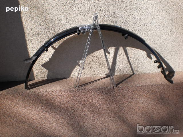 Продавам колела внос от Германия пластмасови калници 28 цола модел 2014г, снимка 1