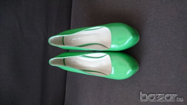 Дамски обувки, снимка 1 - Дамски обувки на ток - 20525186