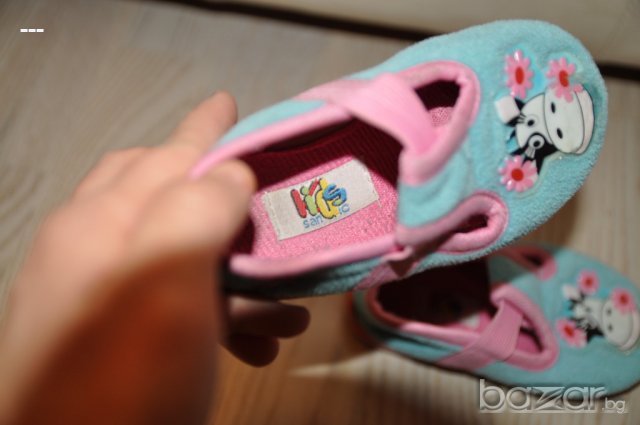 пантофки -номер 22, снимка 3 - Детски гуменки - 20052524