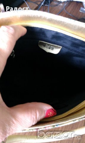 Чанта CD, снимка 7 - Чанти - 8671877