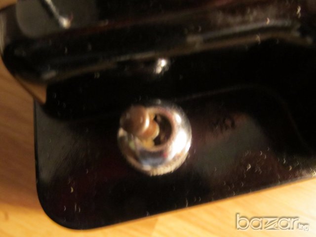 Мегаомметър, мегер, изм.съпротивление на изолация М1101М с генератор - качество от 1965 г. -работещ, снимка 11 - Генератори - 20014390