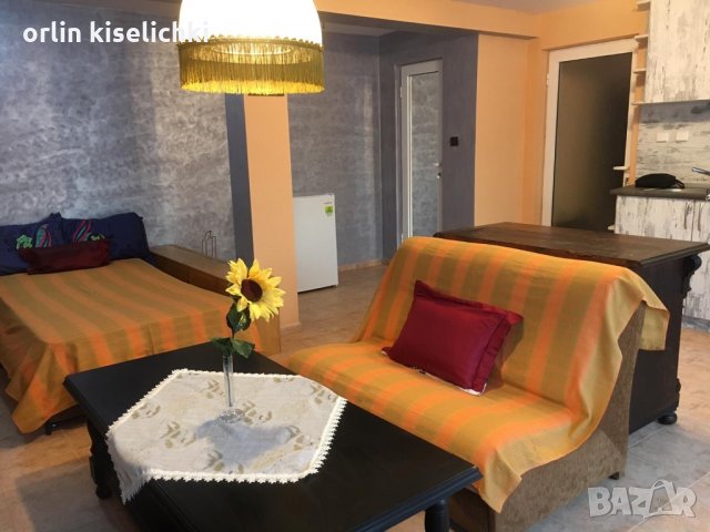 Самостоятелно жилище и парко място под нем, снимка 6 - Стаи под наем - 19705157