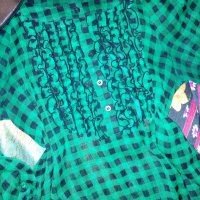 Зелена блузка, снимка 2 - Блузи с дълъг ръкав и пуловери - 19558131