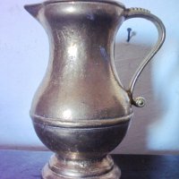 Стара бронзова каничка, снимка 3 - Антикварни и старинни предмети - 20759983