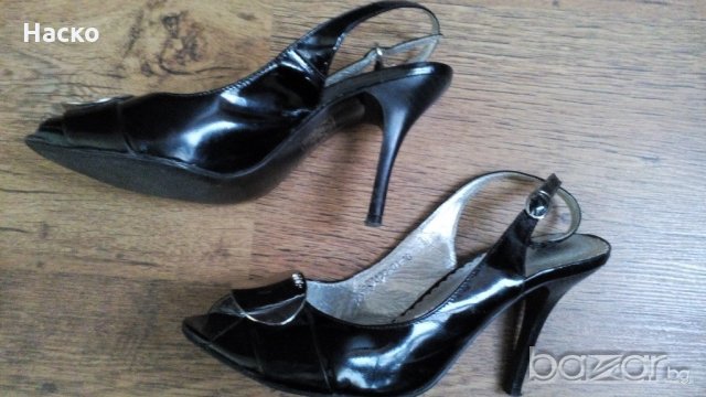 Roberto Venuti ,дамски обувки с ток, снимка 2 - Дамски обувки на ток - 11792600