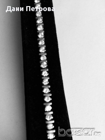 Сребърна гривна с циркони 02