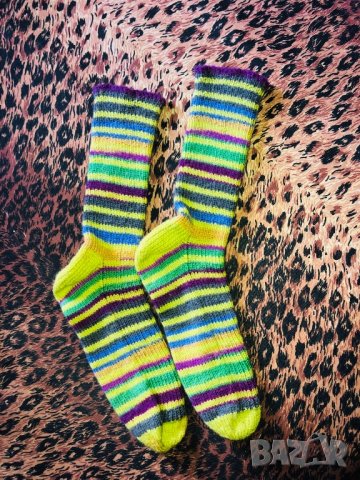 Плетени чорапки весели