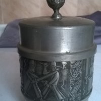 метална купа, снимка 1 - Антикварни и старинни предмети - 23276542