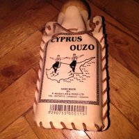 Бутилка Кипърско Узо с облицовка естествена кожа ръчна изработка, снимка 3 - Декорация за дома - 24679362