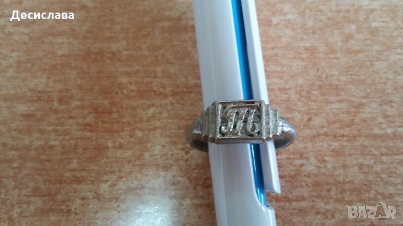 Пръстен от преди 40 години за колекция или употреба , снимка 1