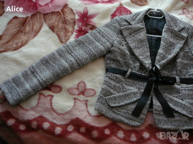 Дамско сако, размер S, снимка 2 - Сака - 23985956