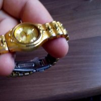 Продавам  оригинален позлатен  ръчен часовник - Longines ! Часовника е във отлично състояние !, снимка 3 - Дамски - 18876945
