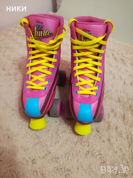 Сой луна кънки с кутия номер 34/35 този седмица , снимка 1