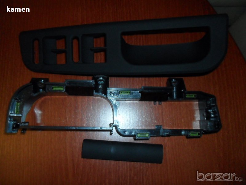 Комплект вътрешна дръжка,основа и фиксатор за VW Passat B5 Jetta Bora Golf 4, снимка 1