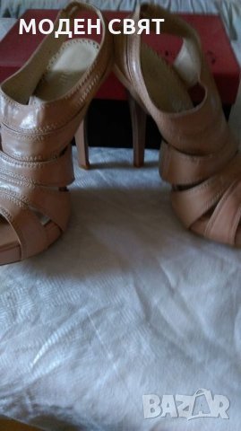 Италиански сандали с висок ток №35, снимка 4 - Сандали - 21521889