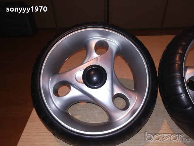 нови плътни гуми с джанти-за колесар за каяк или друго-26х7см, снимка 14 - Водни спортове - 20507832