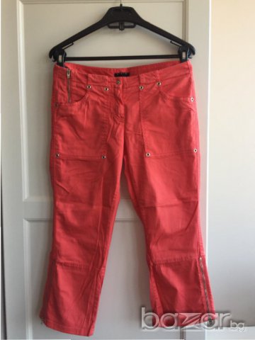 Дамски панталон SISLEY оригинал, size 40/S, стреч, дължина 7/8, много запазен, снимка 5 - Панталони - 17754452