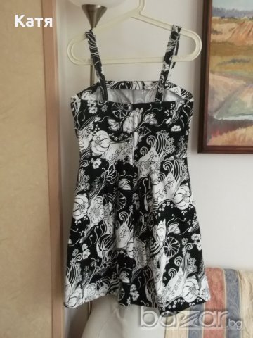Красива рокля на volume one's, М, презрамки, цветя, бяло черна, снимка 6 - Рокли - 16333195