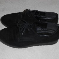 Дамски  черни обувки , снимка 1 - Дамски ежедневни обувки - 20804194