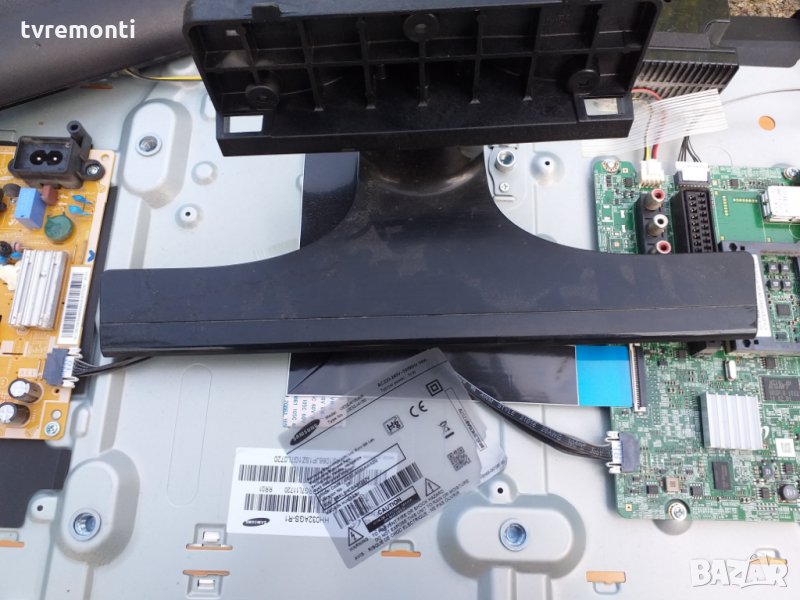 Стойка за телевизор SAMSUNG UE32J4100AK , снимка 1