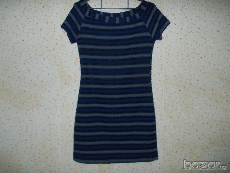 синя рокля, снимка 1