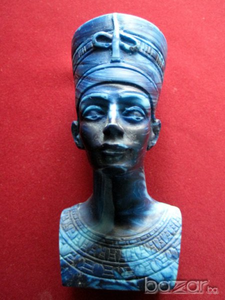 Египетска статуетка - НЕФЕРТИТИ от СИН АХАТ, снимка 1