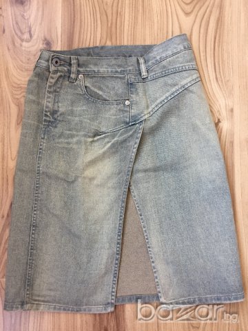 Дамска дънкова пола DIESEL оригинал, size 26/S, с голяма цепка отстрани, като нова, снимка 9 - Поли - 17756637